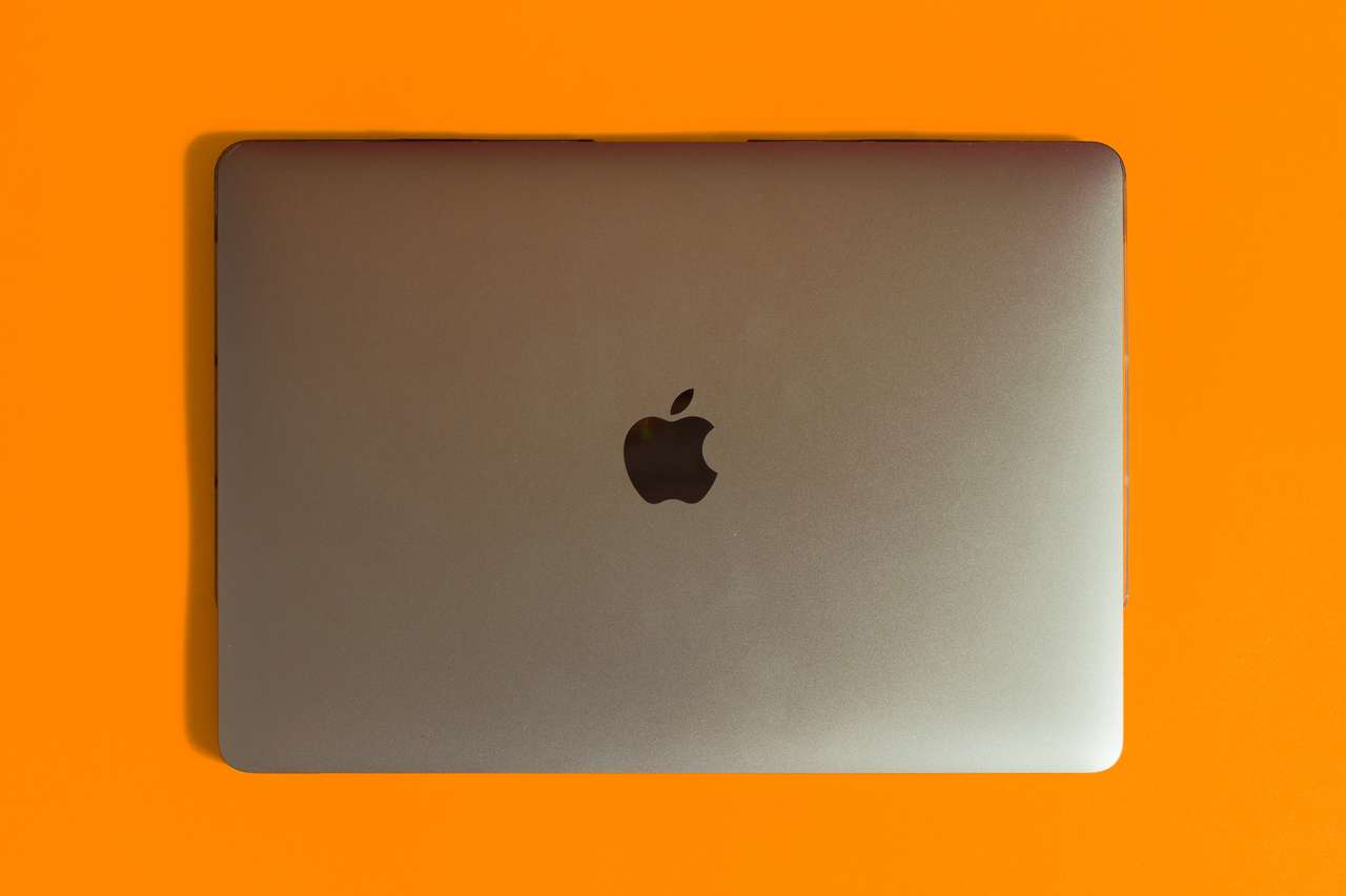 Apple laptop Pussel online