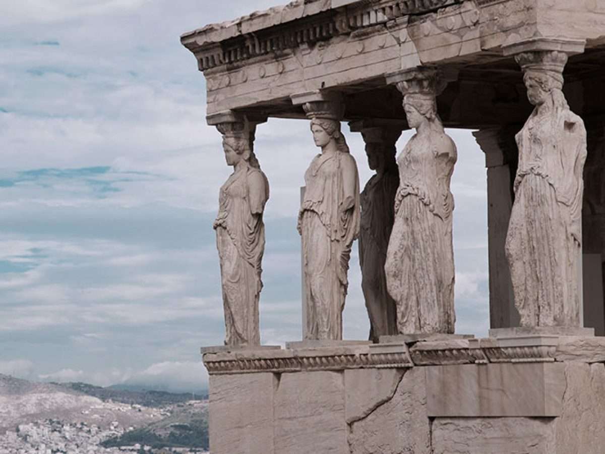 caryatids puzzle online from photo