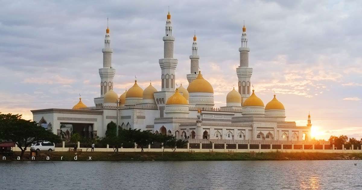 велика мечеть онлайн пазл