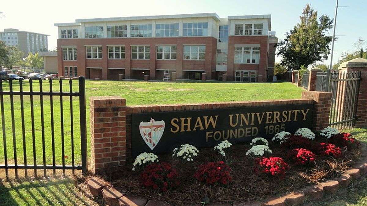 Shaw University puzzle online from photo
