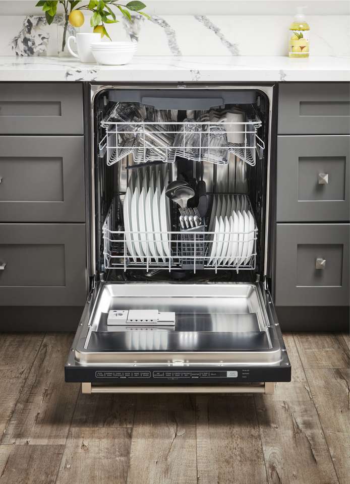 посудомоечная машина онлайн-пазл
