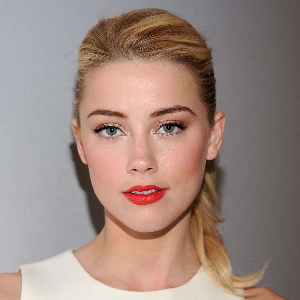 Amber Heard online puzzle