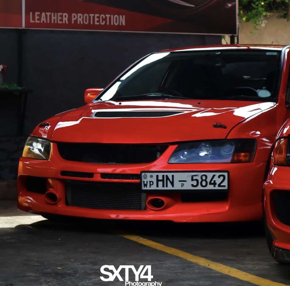 Red evo eight puzzle online from photo
