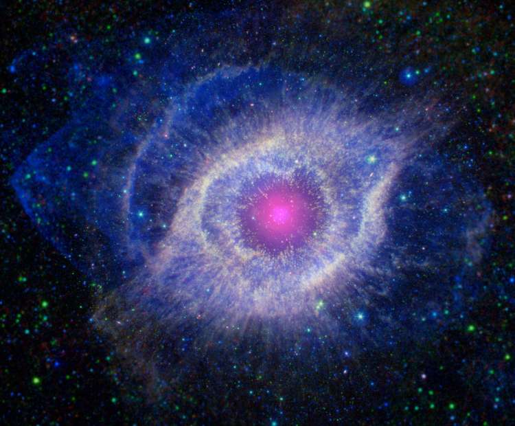 nebulosa hélice puzzle online a partir de foto