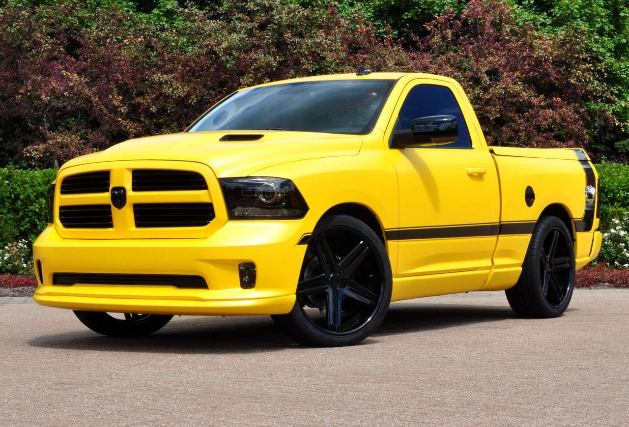 yellow pickup puzzle online from photo