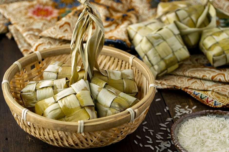 KETUPAT 1 puzzle online from photo