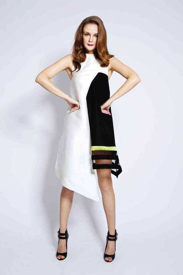 Balansmönster klänning pussel online från foto