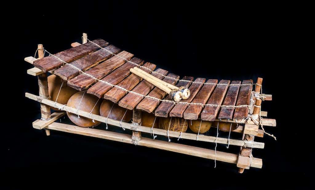 Balafon instrumento áfrica puzzle online a partir de fotografia