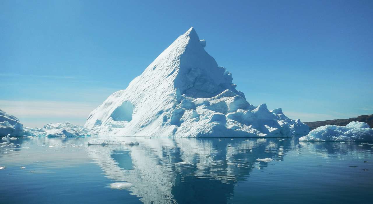 Iceberg-001 puzzle online