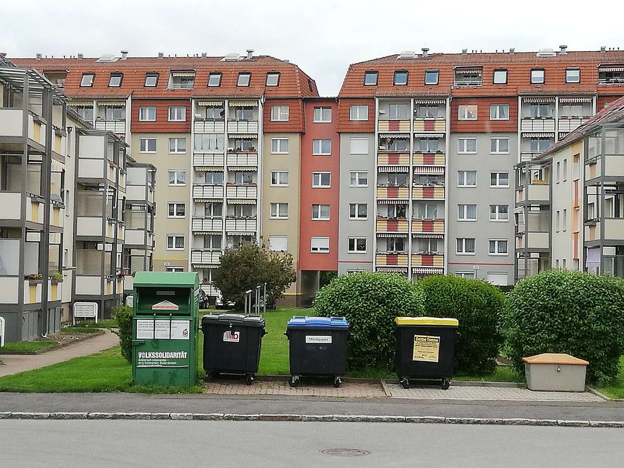 Wohnen im Grünen Online-Puzzle vom Foto