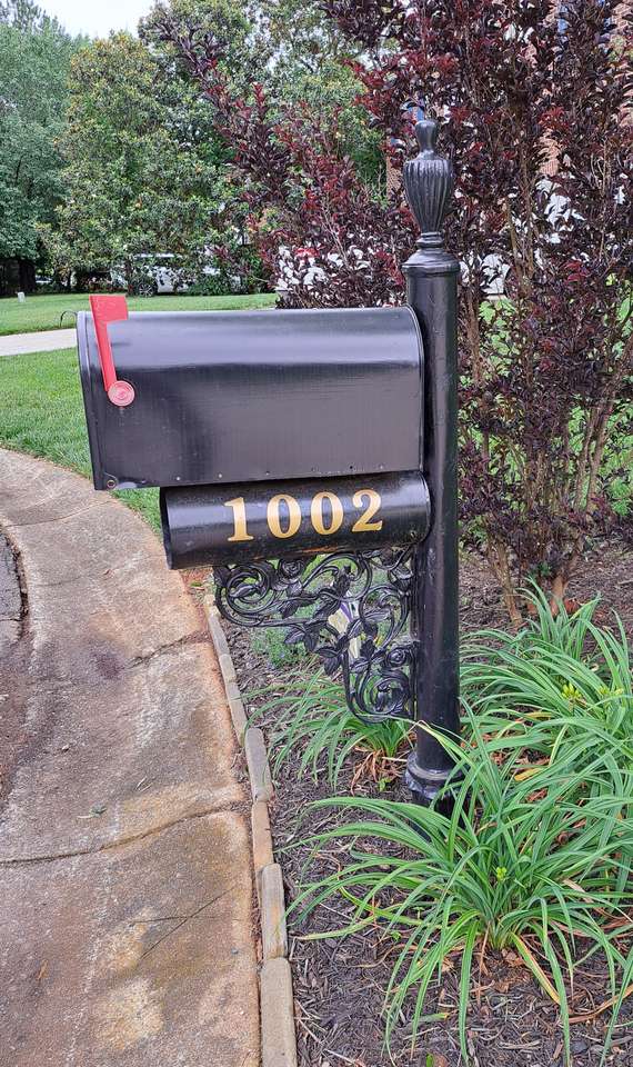 Mailboxes puzzle online from photo