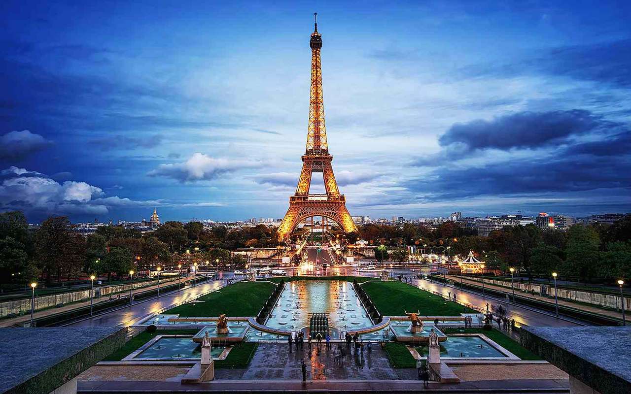eifel tower puzzle online from photo