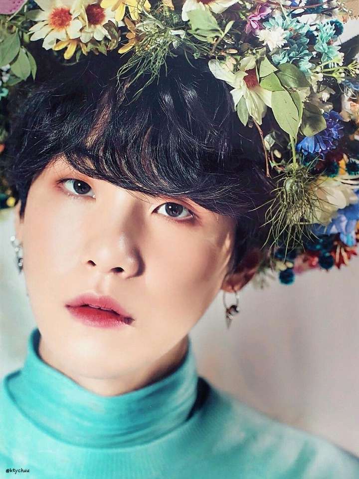 Min Yoongi puzzle online from photo