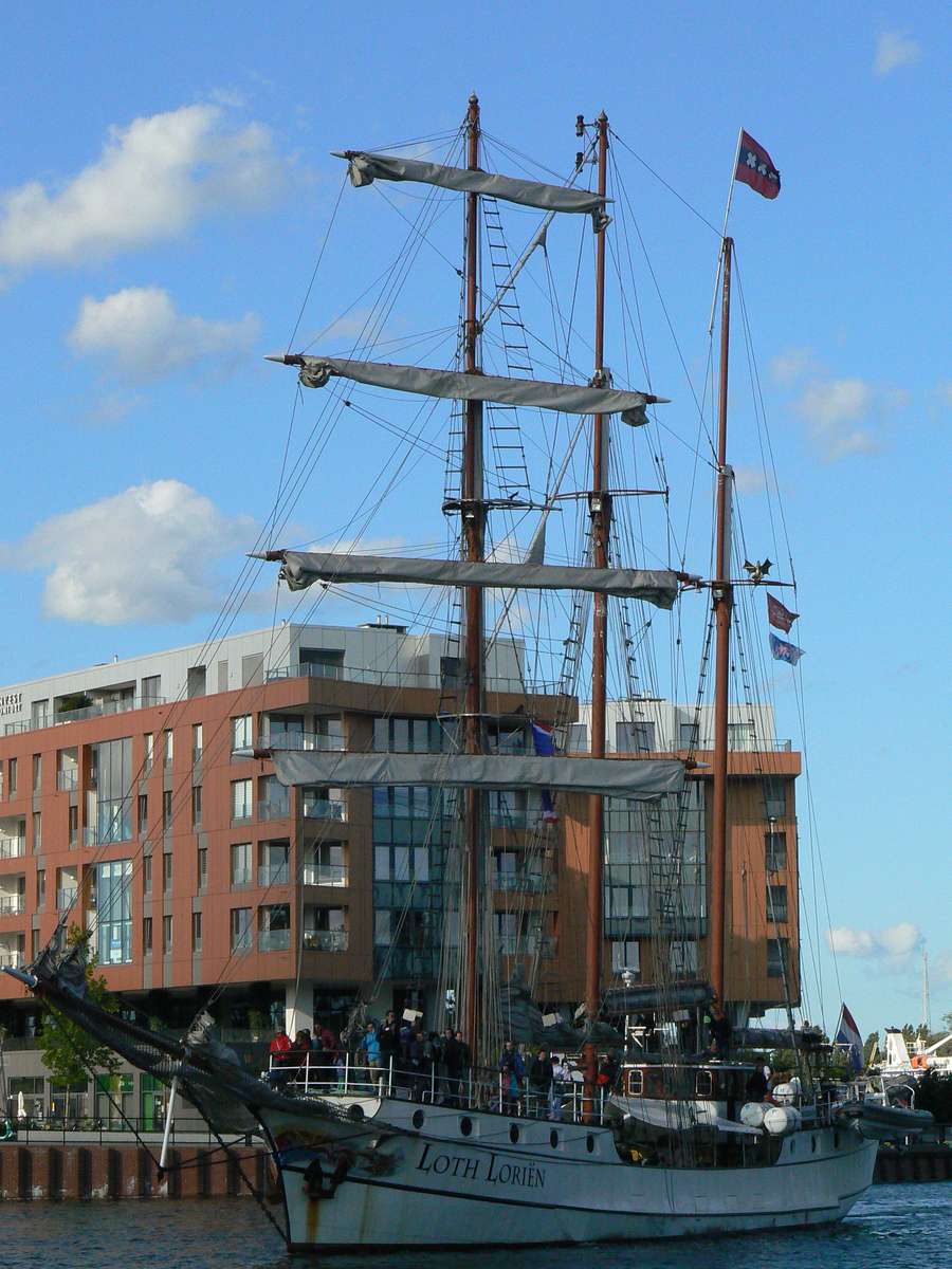 Gdansk Baltic Sail 2019 puzzle online din fotografie