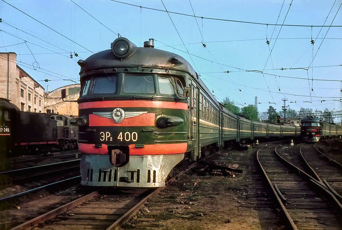 Ηλεκτρικό τρένο της ΕΣΣΔ online παζλ