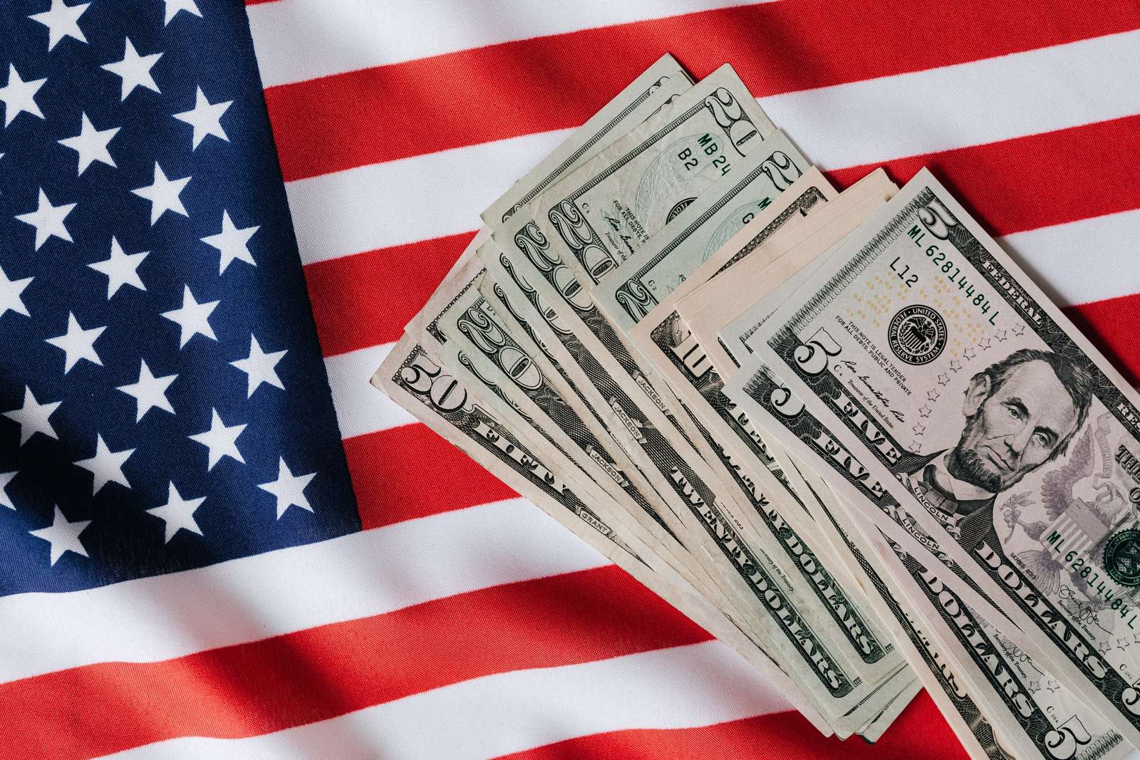 Den amerikanska dollarn pussel online från foto