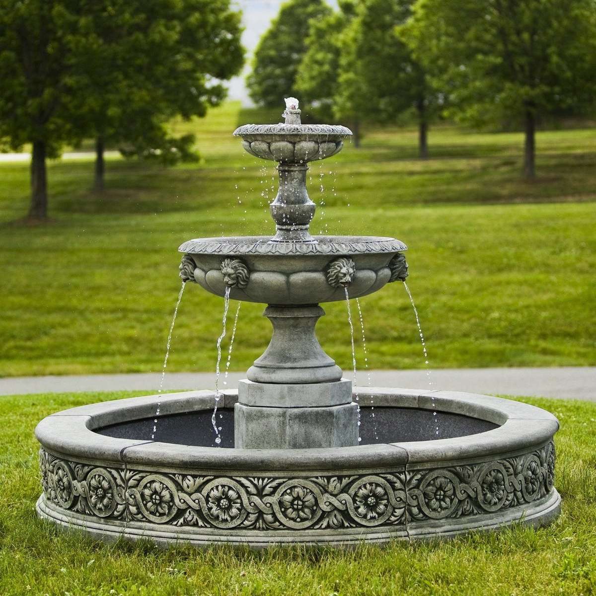 Water fountain puzzle online from photo