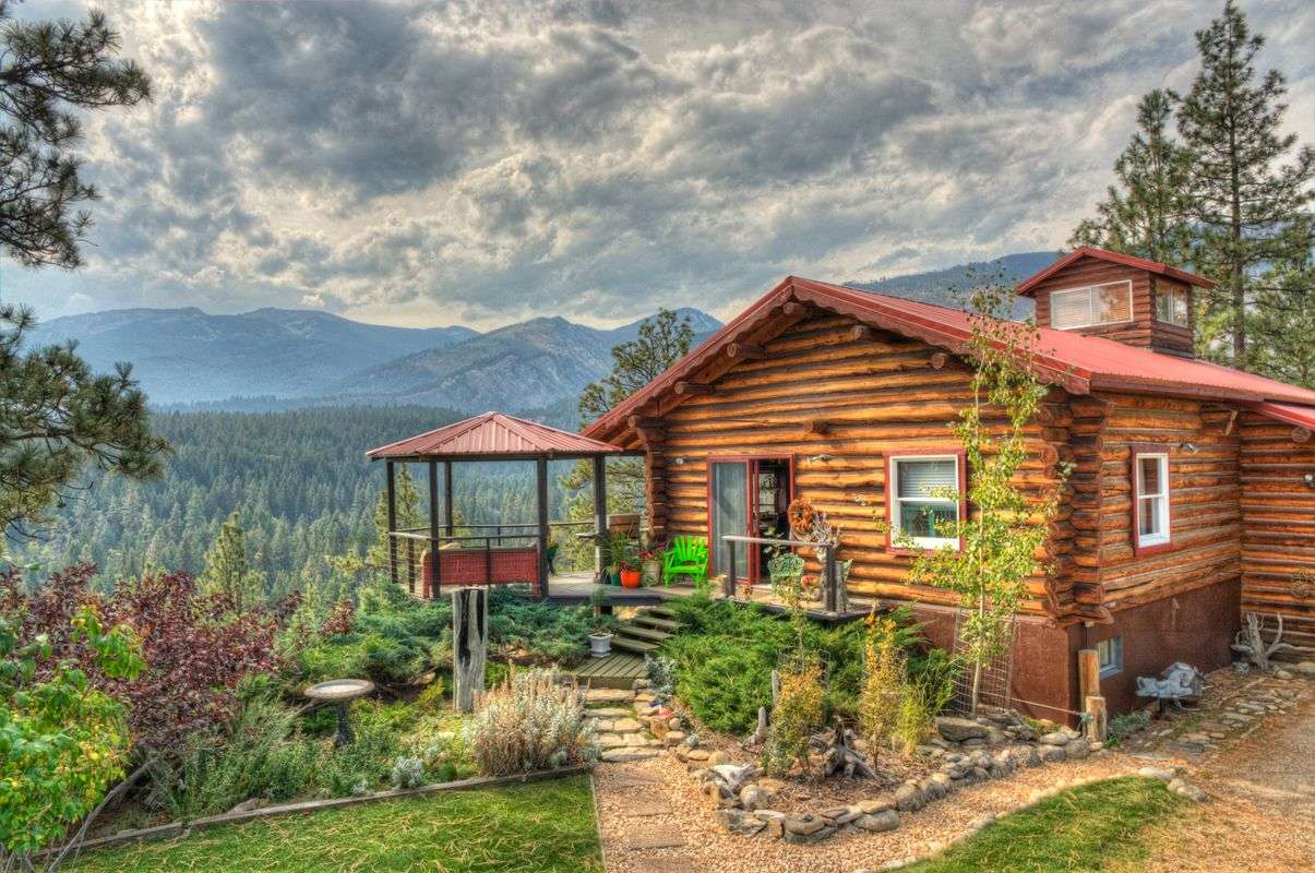Log Cabin Living puzzle online from photo