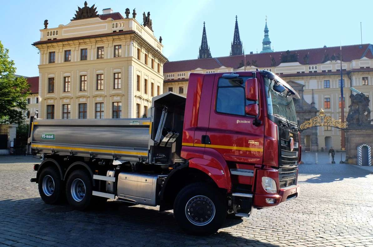 tatra vrachtwagen puzzel online van foto