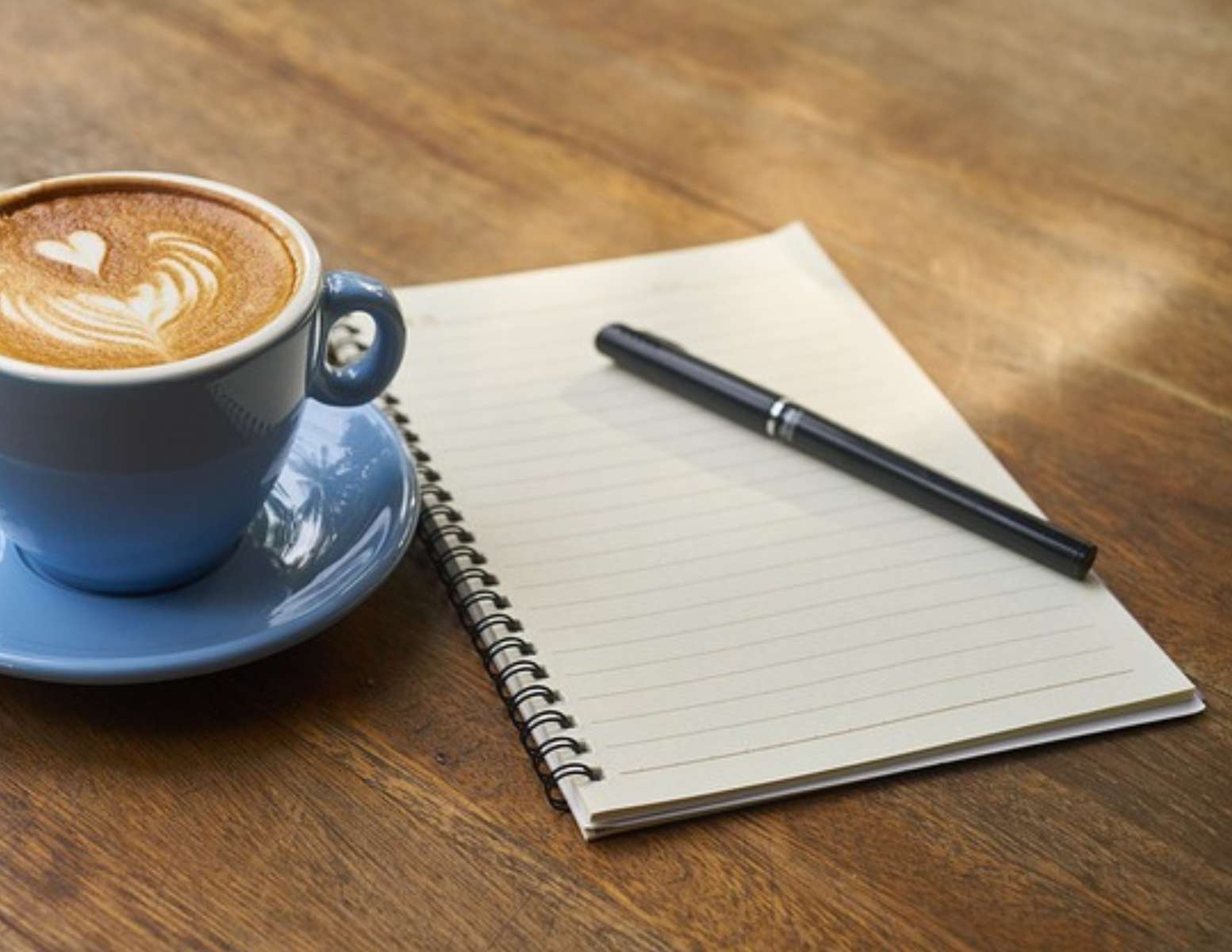 kaffe med anteckningsbok Pussel online