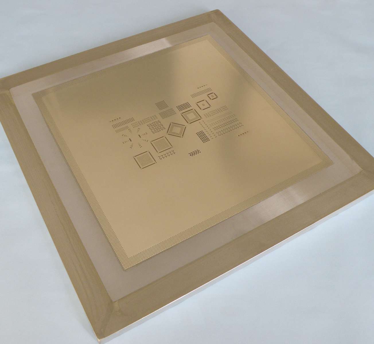 smt stencil puzzle online from photo