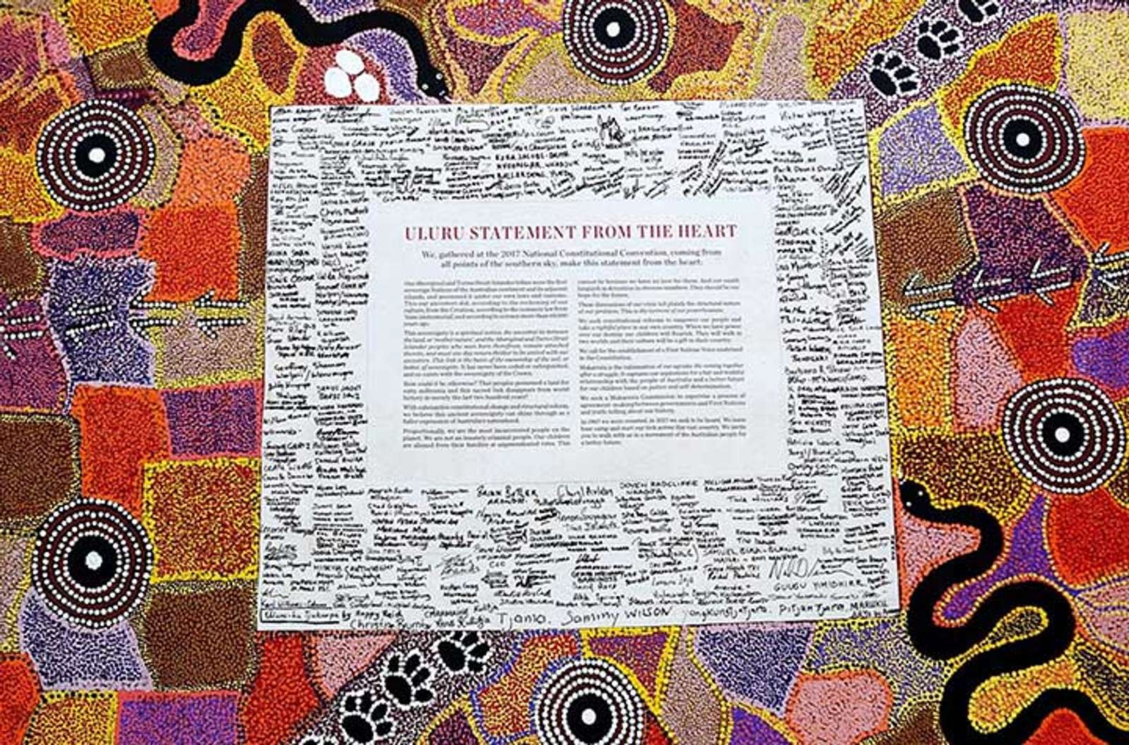 Uluru nyilatkozat puzzle online fotóról