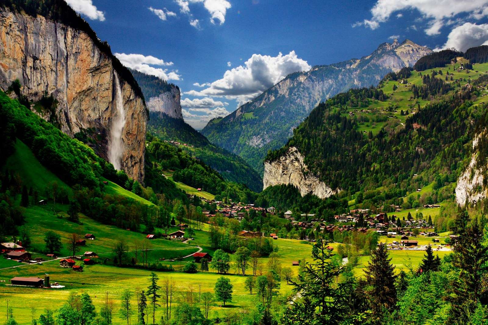 Hills and Valleys' Switzerland puzzle online from photo