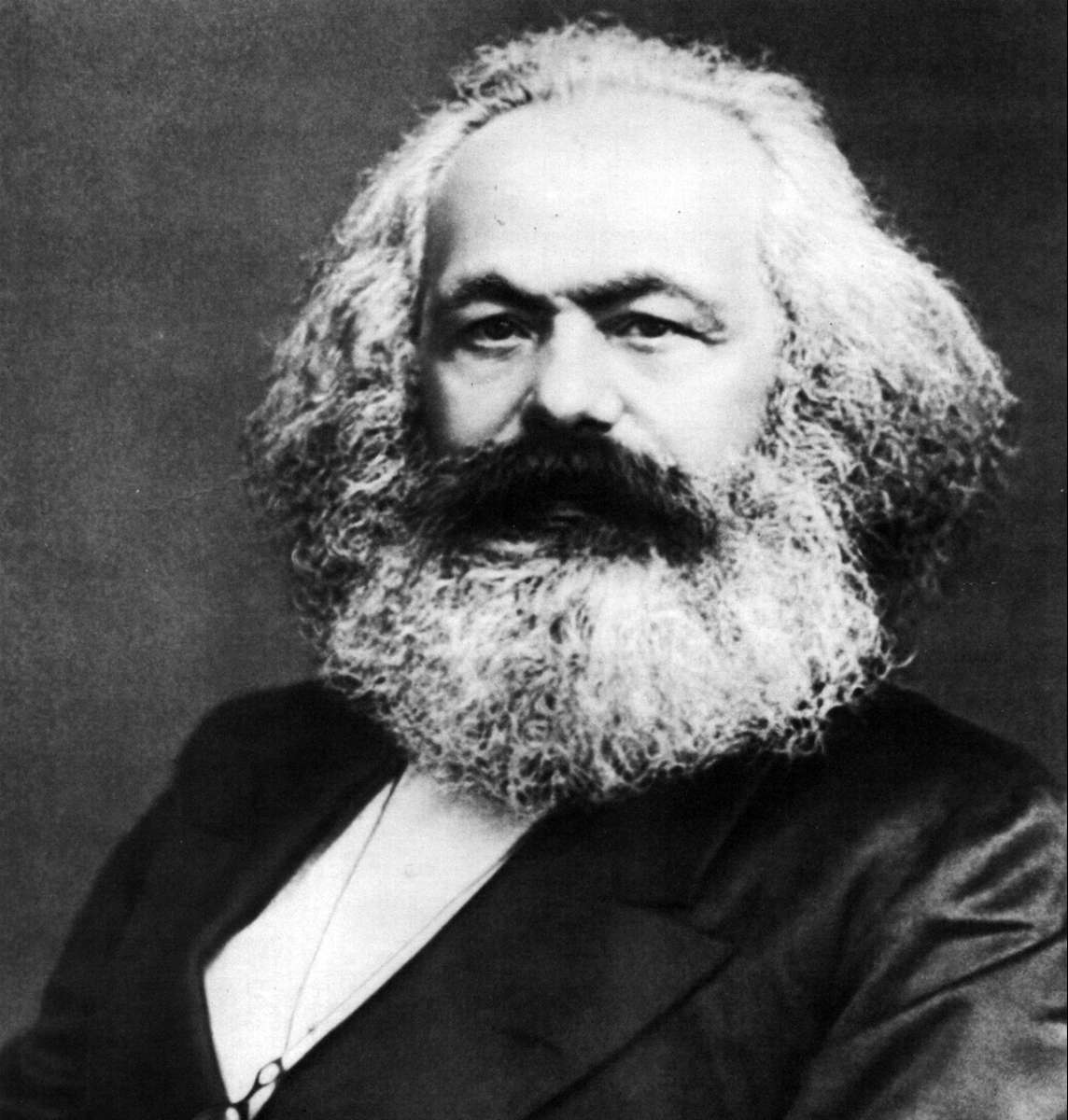 Карл Маркс онлайн пазл