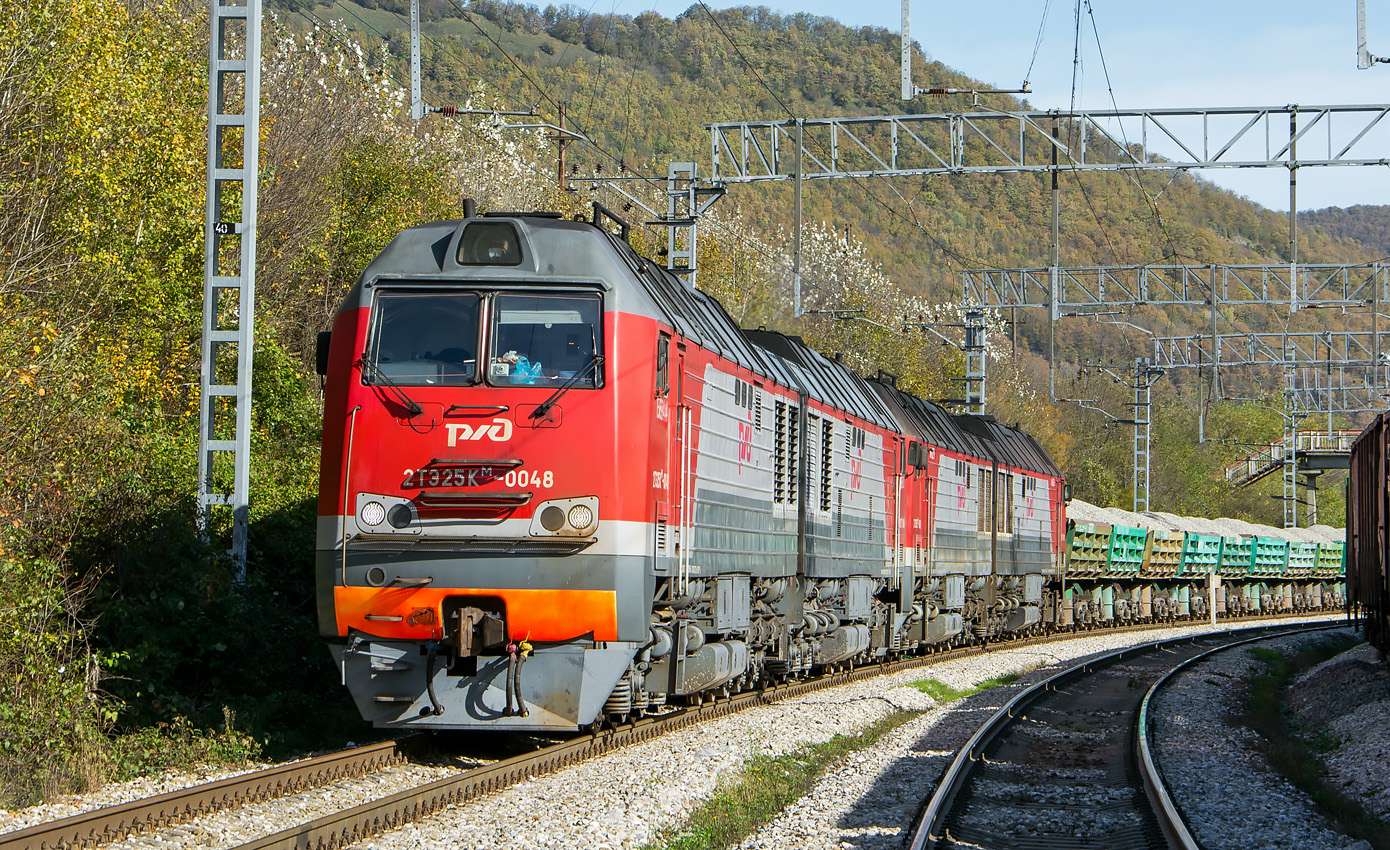 locomotora 2TE25 KM-0048 rompecabezas en línea