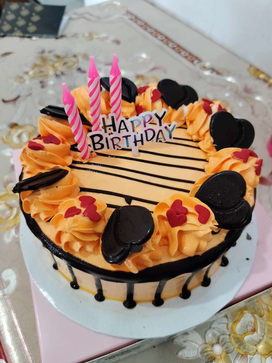 Торта за рожден ден онлайн пъзел