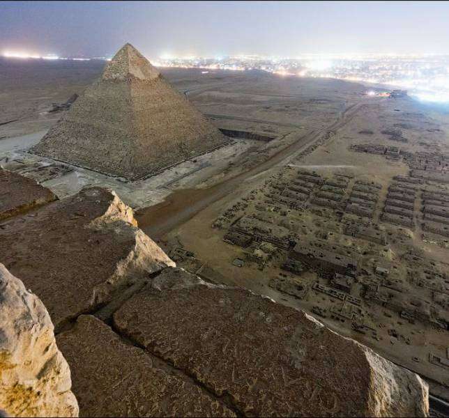 So sahen die Pyramiden abseits der Klippen aus Online-Puzzle vom Foto