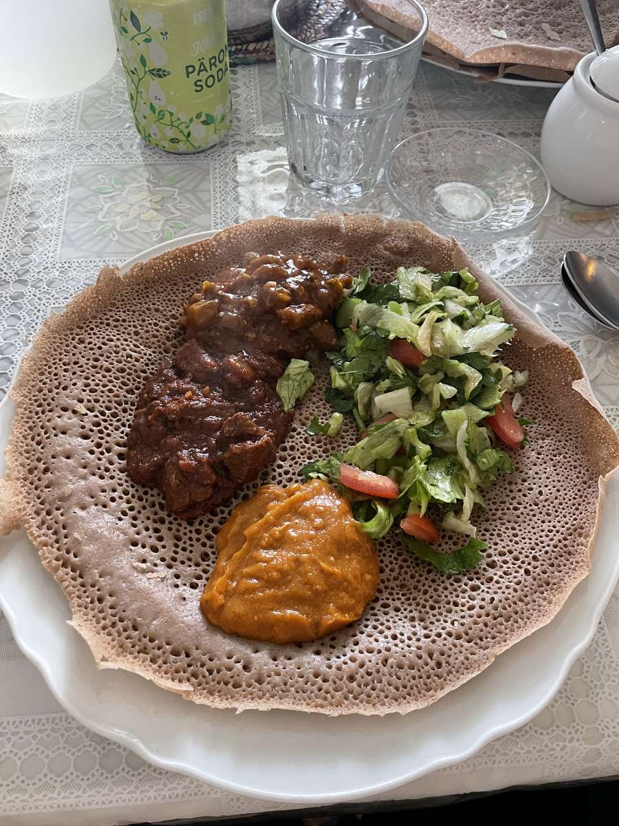 Mat från Eritrea puzzle online from photo