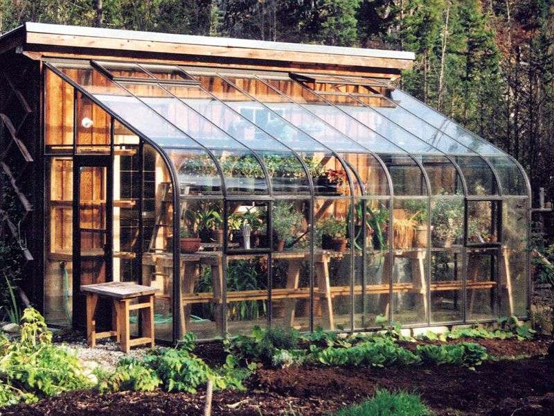 Nice Little Greenhouse puzzle online from photo