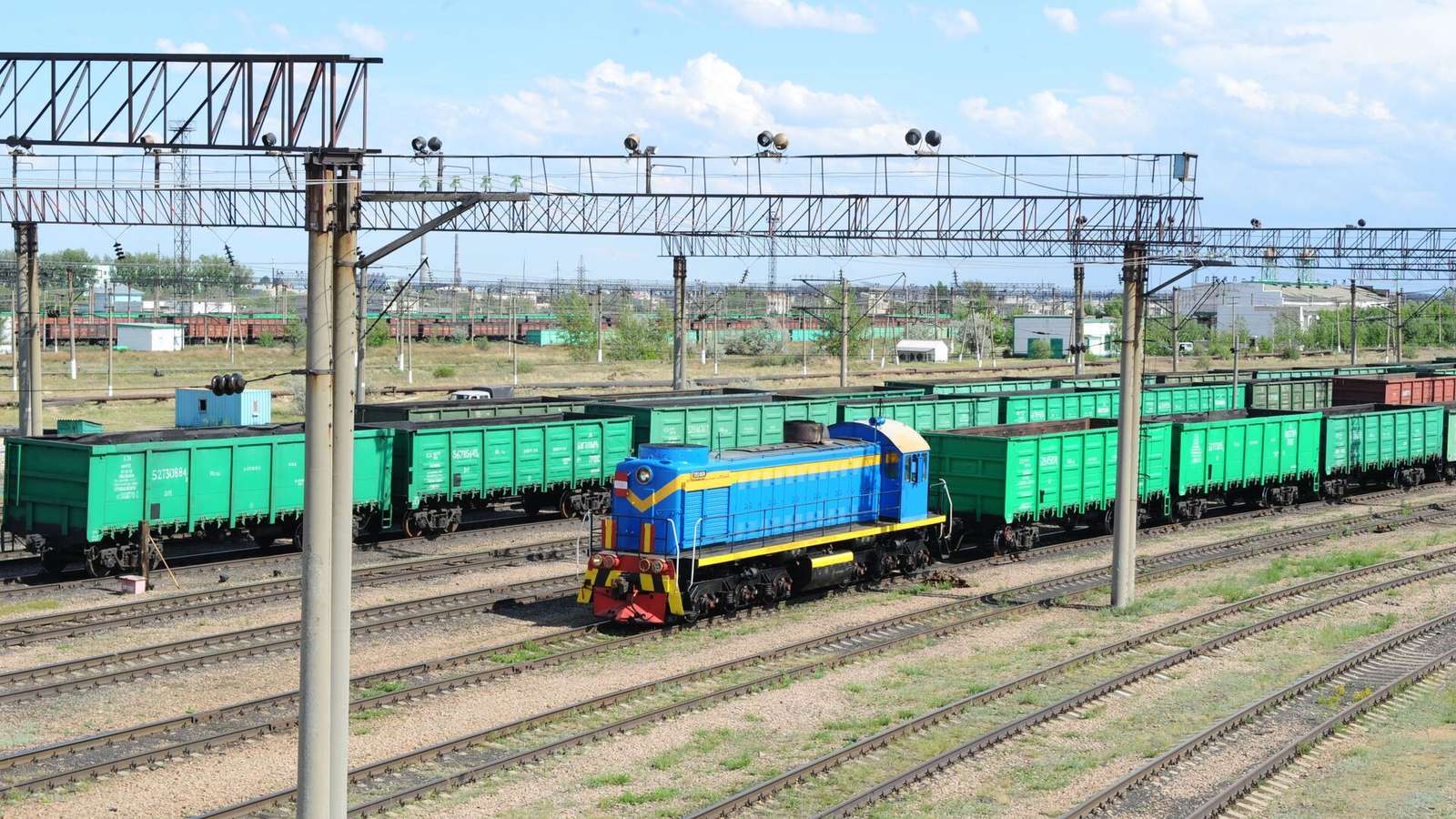 Estación de ferrocarril de los ferrocarriles rusos rompecabezas en línea