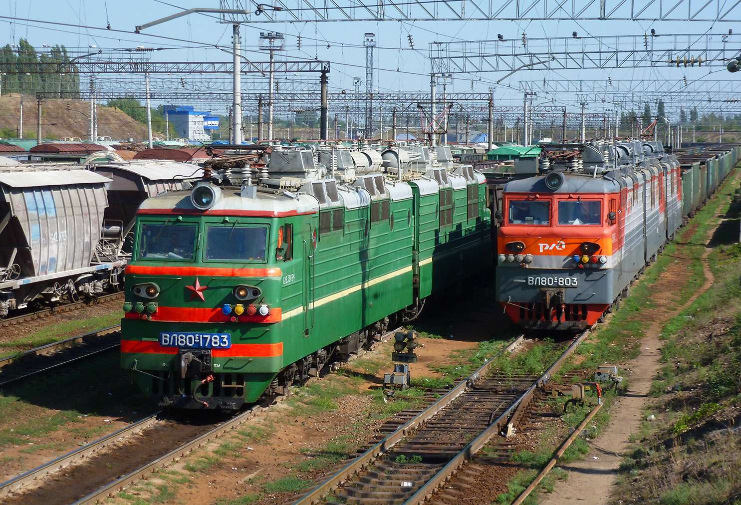 Russian Railways locomotives puzzle online from photo