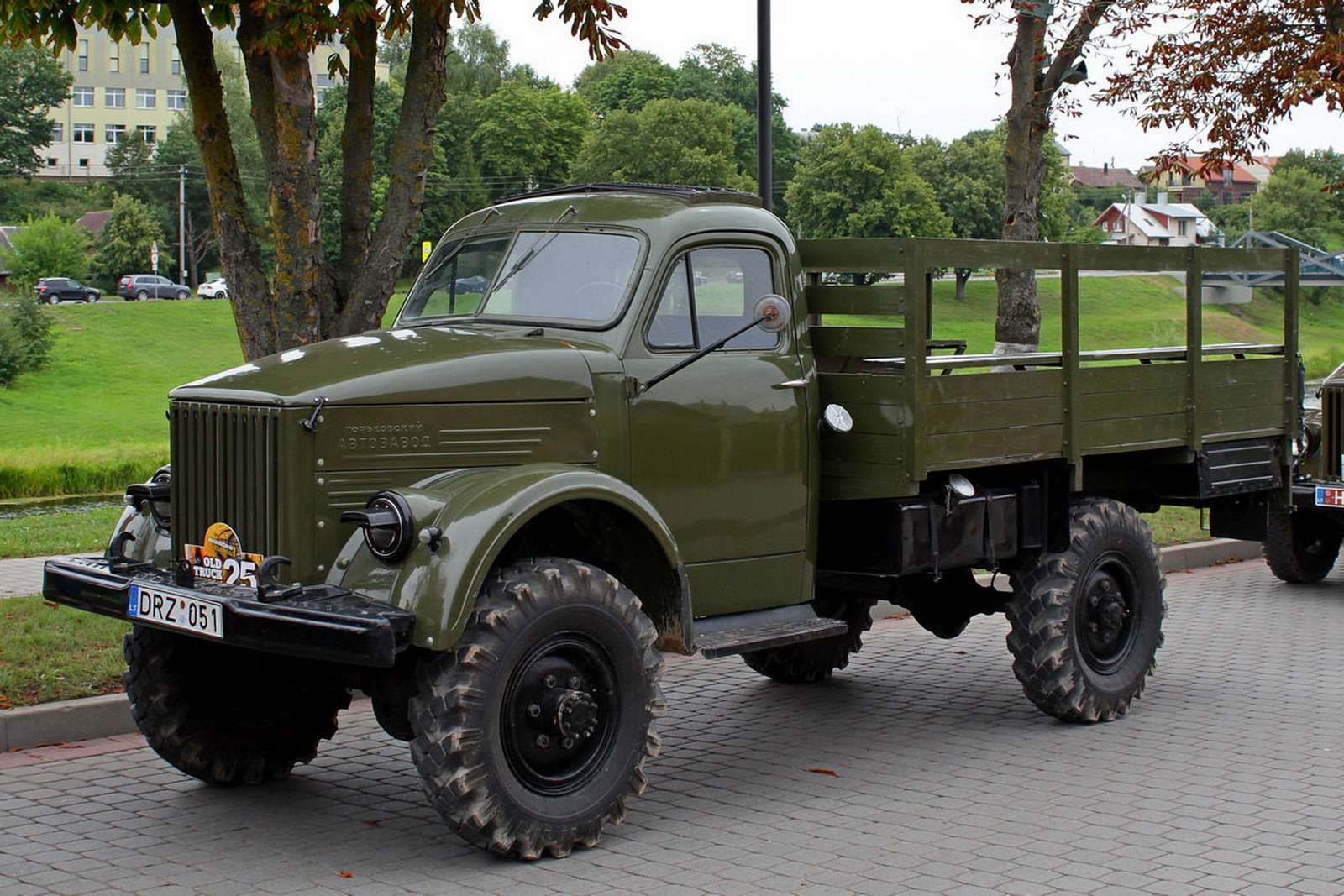 Sovjet-vrachtwagen GAZ-63 online puzzel