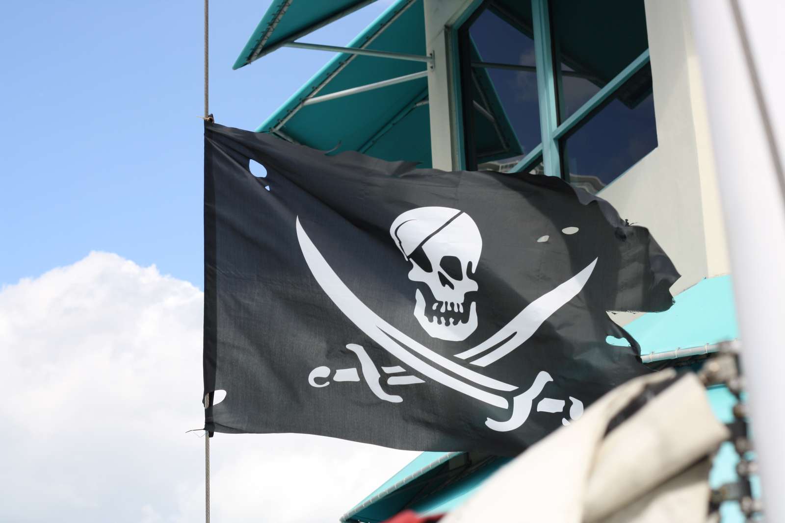 bandera pirata rompecabezas en línea