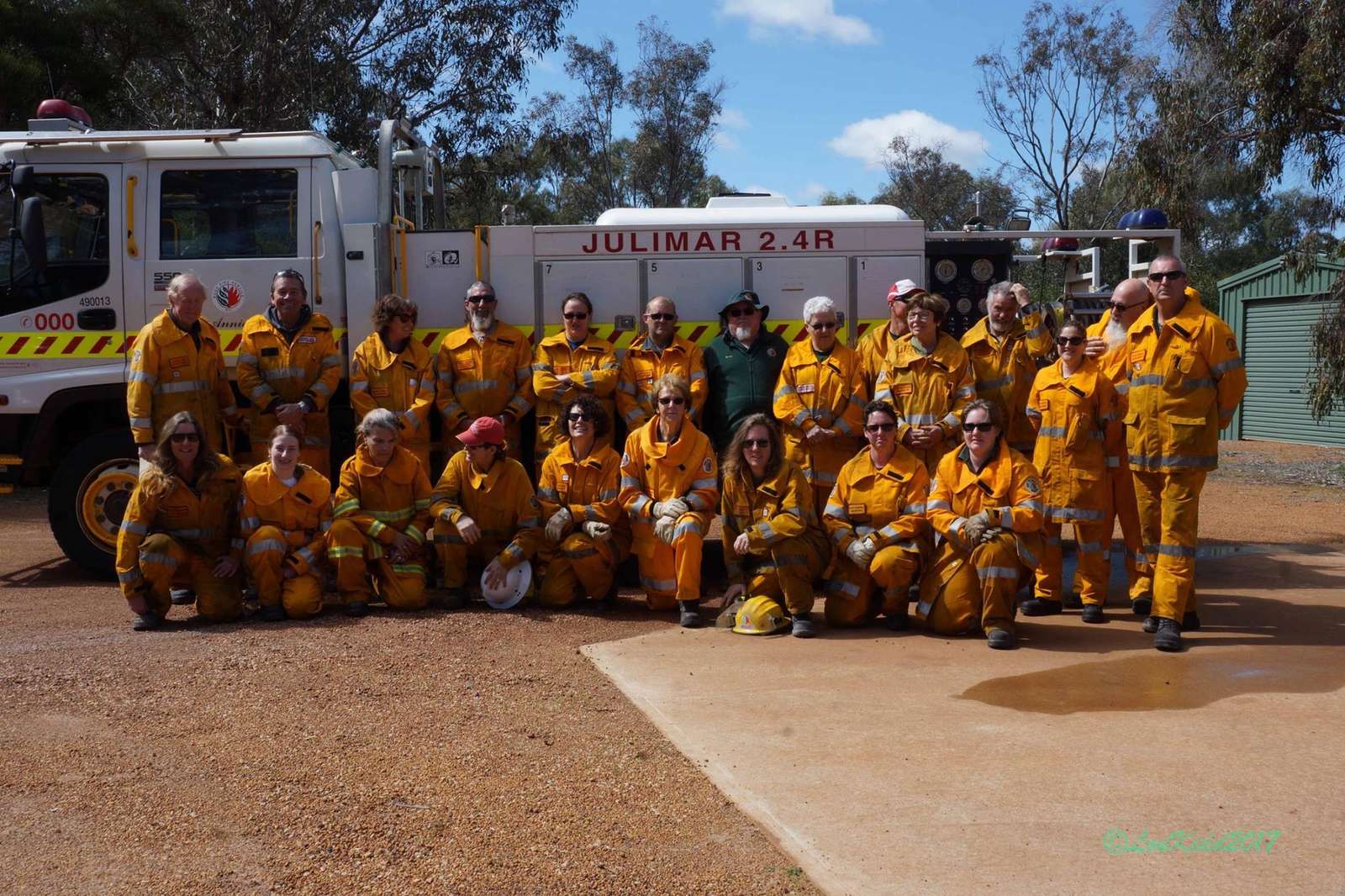 Brigade volontaire des pompiers de brousse de Julimar puzzle en ligne à partir d'une photo