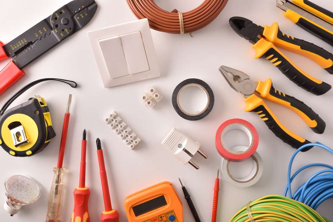 tools and equipment puzzle online from photo