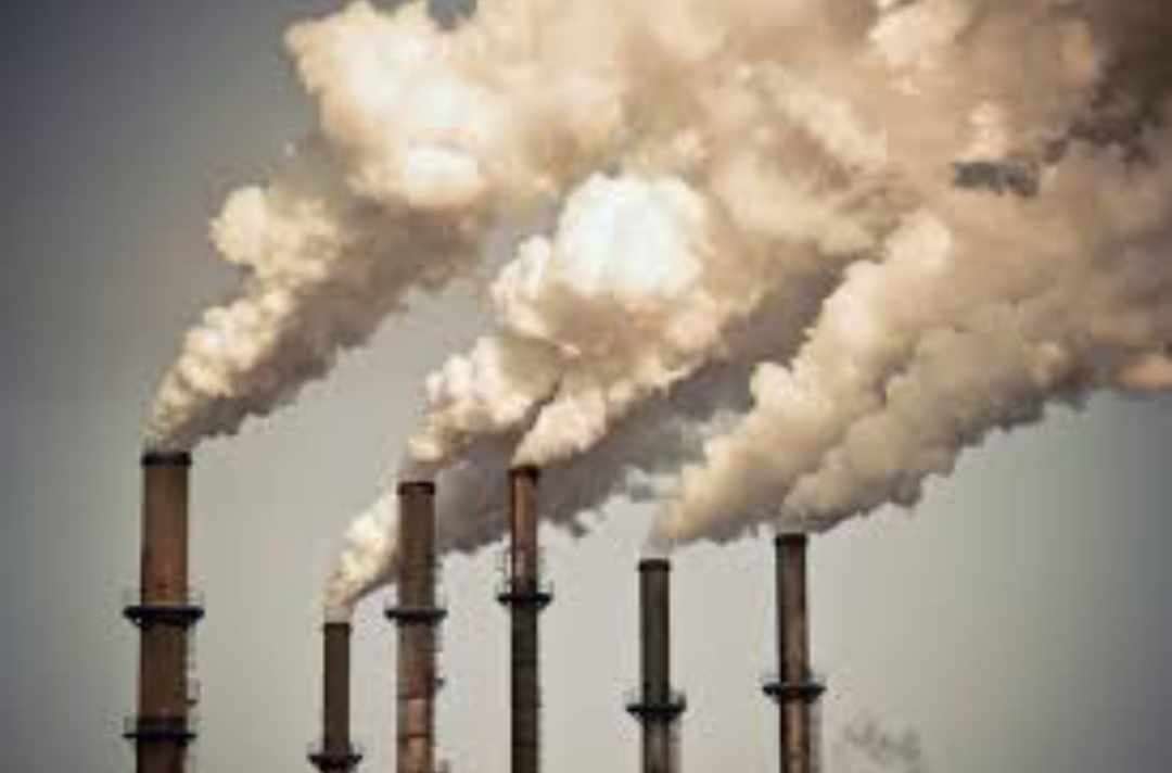 air pollution/burning fossil fuels puzzle online from photo