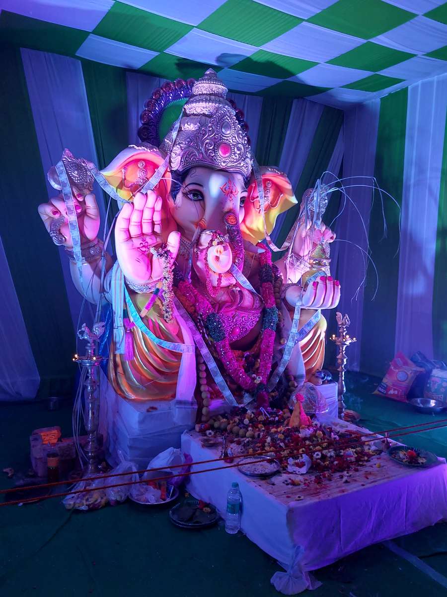 Senhor Ganesha puzzle online a partir de fotografia