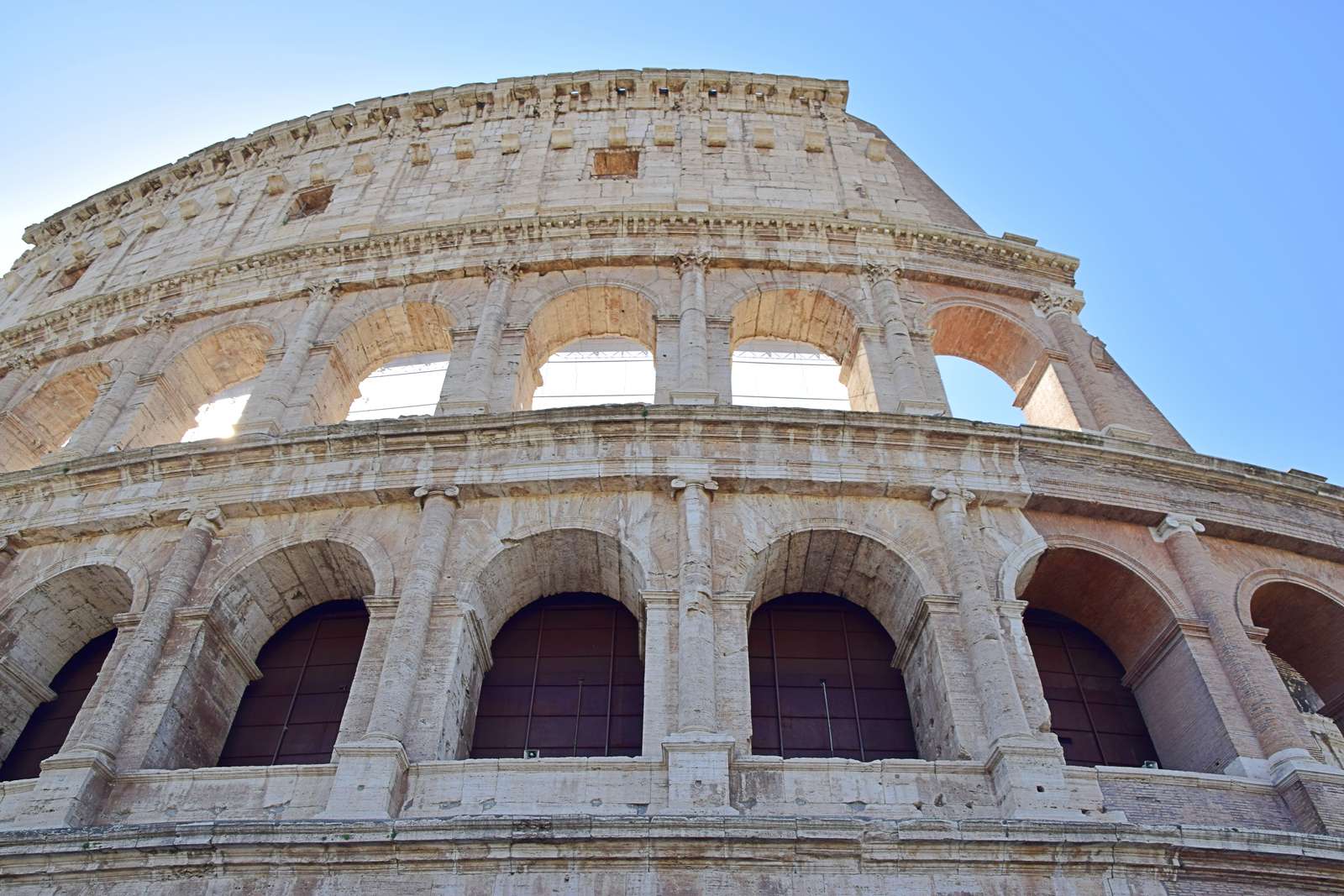 Colosseum puzzle online from photo