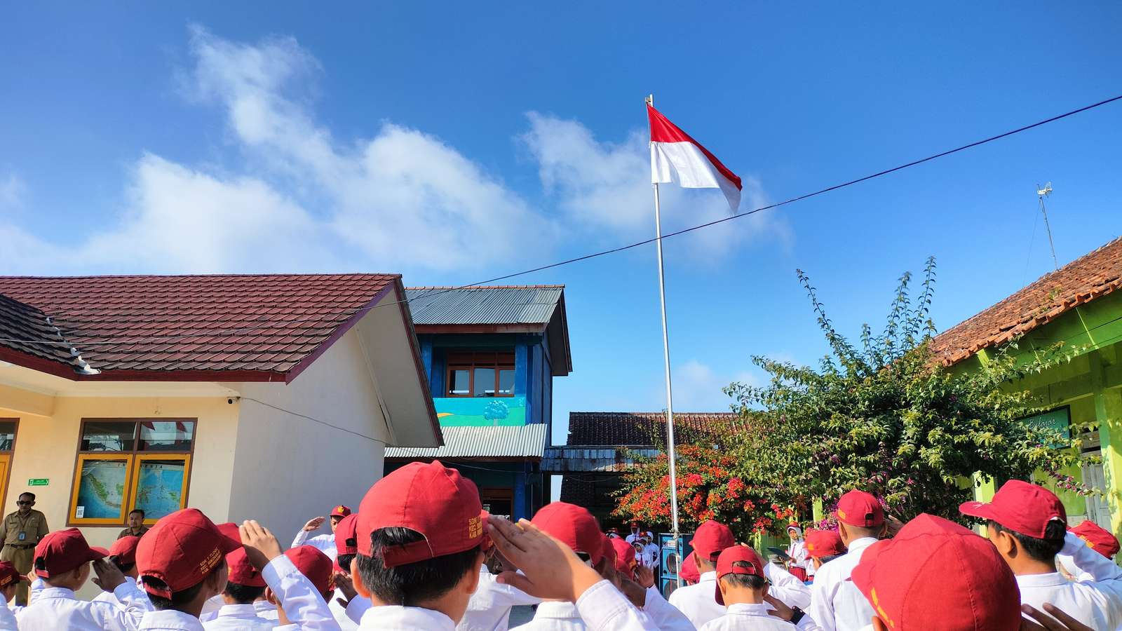 Upacara Bendera rompecabezas en línea