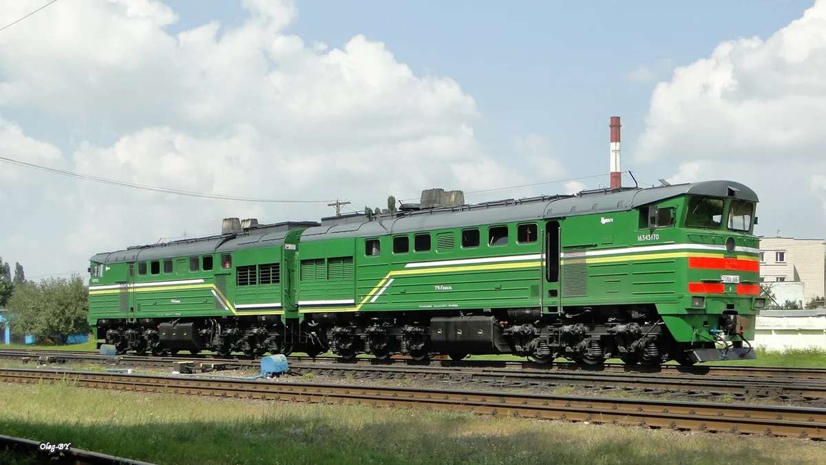 Locomotora diésel 2TE10M rompecabezas en línea