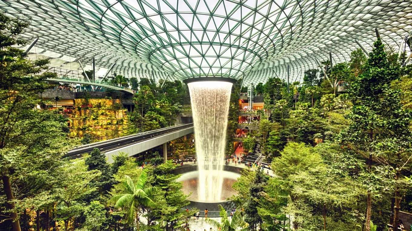 Jewel Changi puzzle online from photo