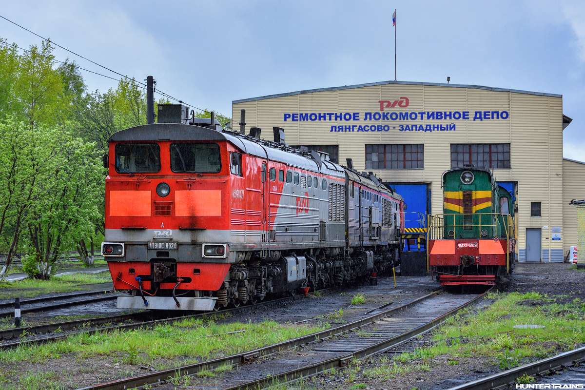 depósito de locomotoras de los ferrocarriles rusos rompecabezas en línea