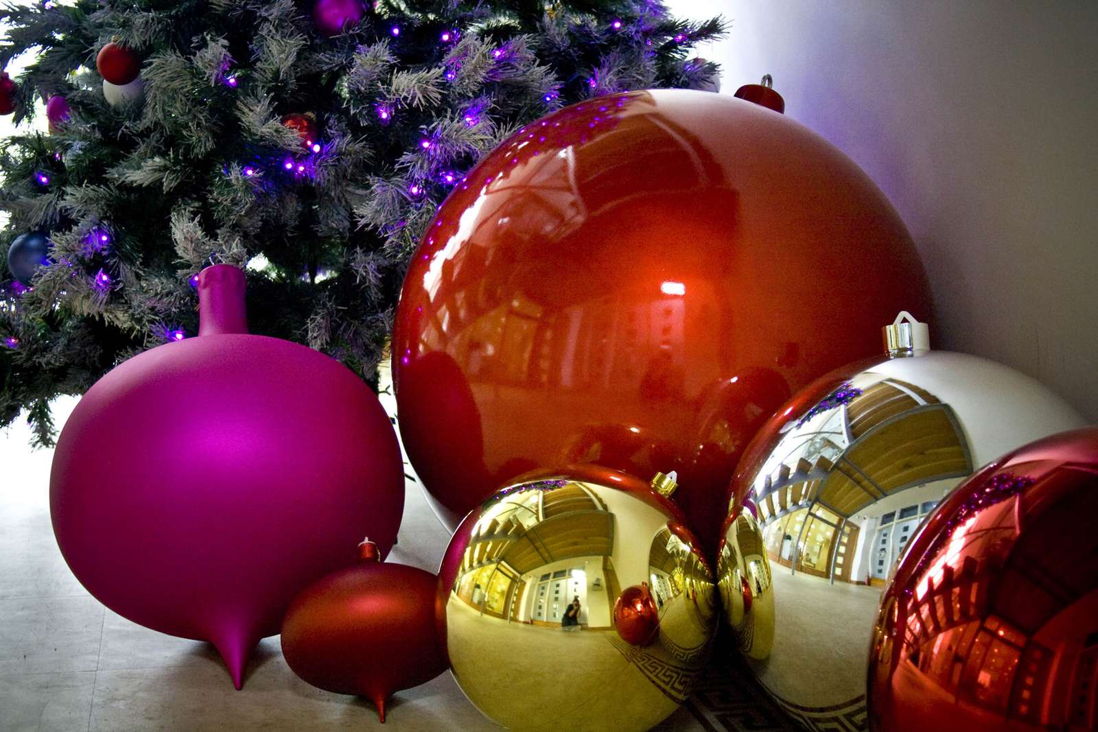 Grote kerstballen puzzel online van foto