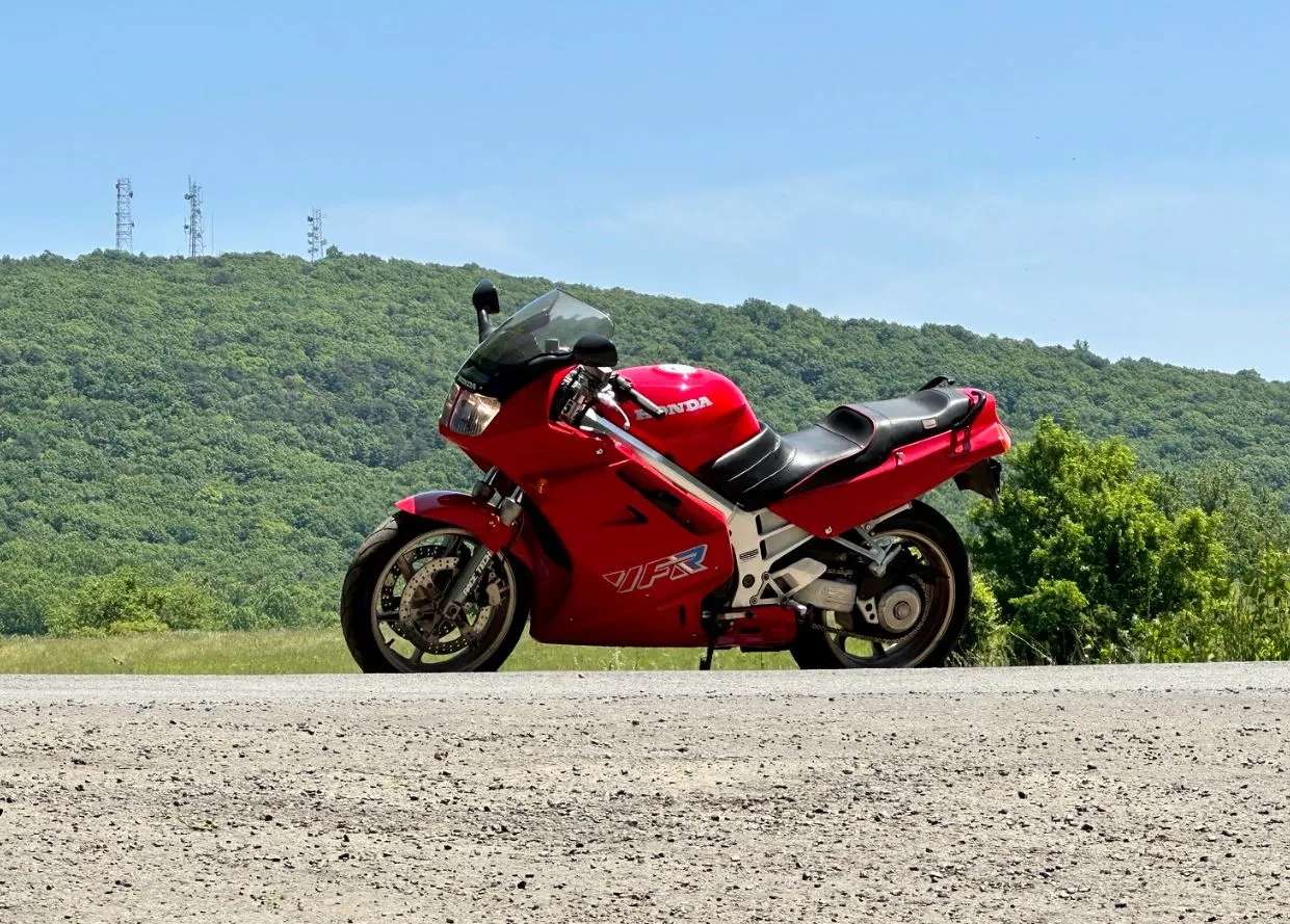 Honda vfr онлайн пъзел