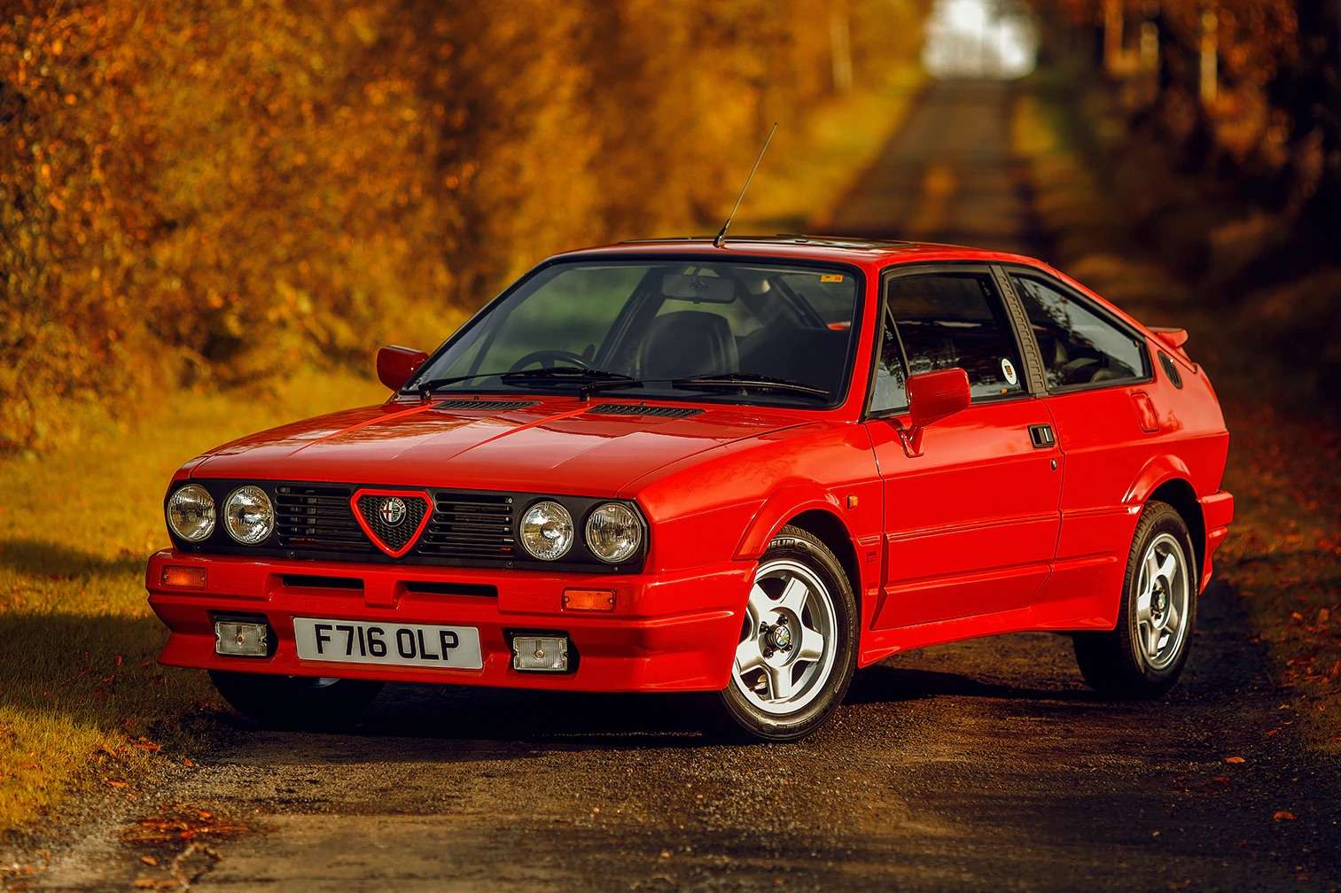 Alfa Sprint pussel online från foto