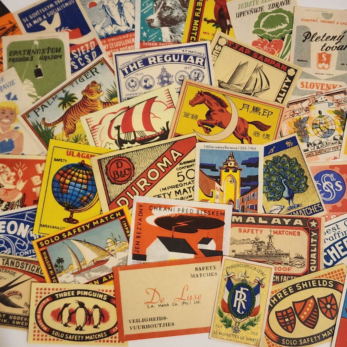 22 matchbox labels puzzle online from photo